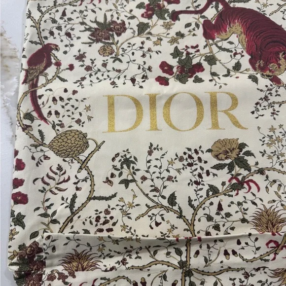 Christian Dior Lunar New Year Tote - Limited Edition Tiger Print - Picture 4 of 6